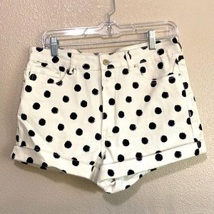 💥NEW! Forever 21 polka dot shorts